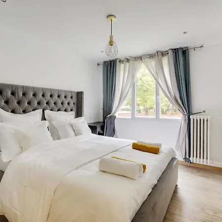 Lägenhet Chic And Spacious Apart Near Versailles *