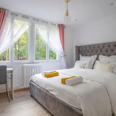 Lägenhet Chic And Spacious Apart Near Versailles *